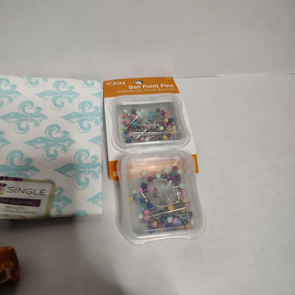Fat Quarter Fabric Sewing 7 Piece Bundle Lot 18x21 inches NEW